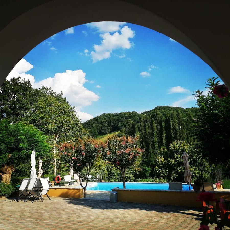 B&B Villa Ginevra Пьетралунга Экстерьер фото